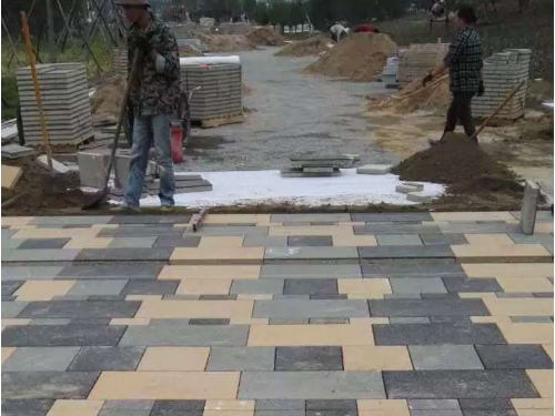 輕質(zhì)隔墻板